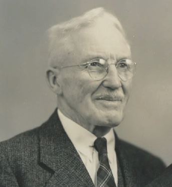 Photo of photos/John Burns MacLennan 1869-1951 portrait